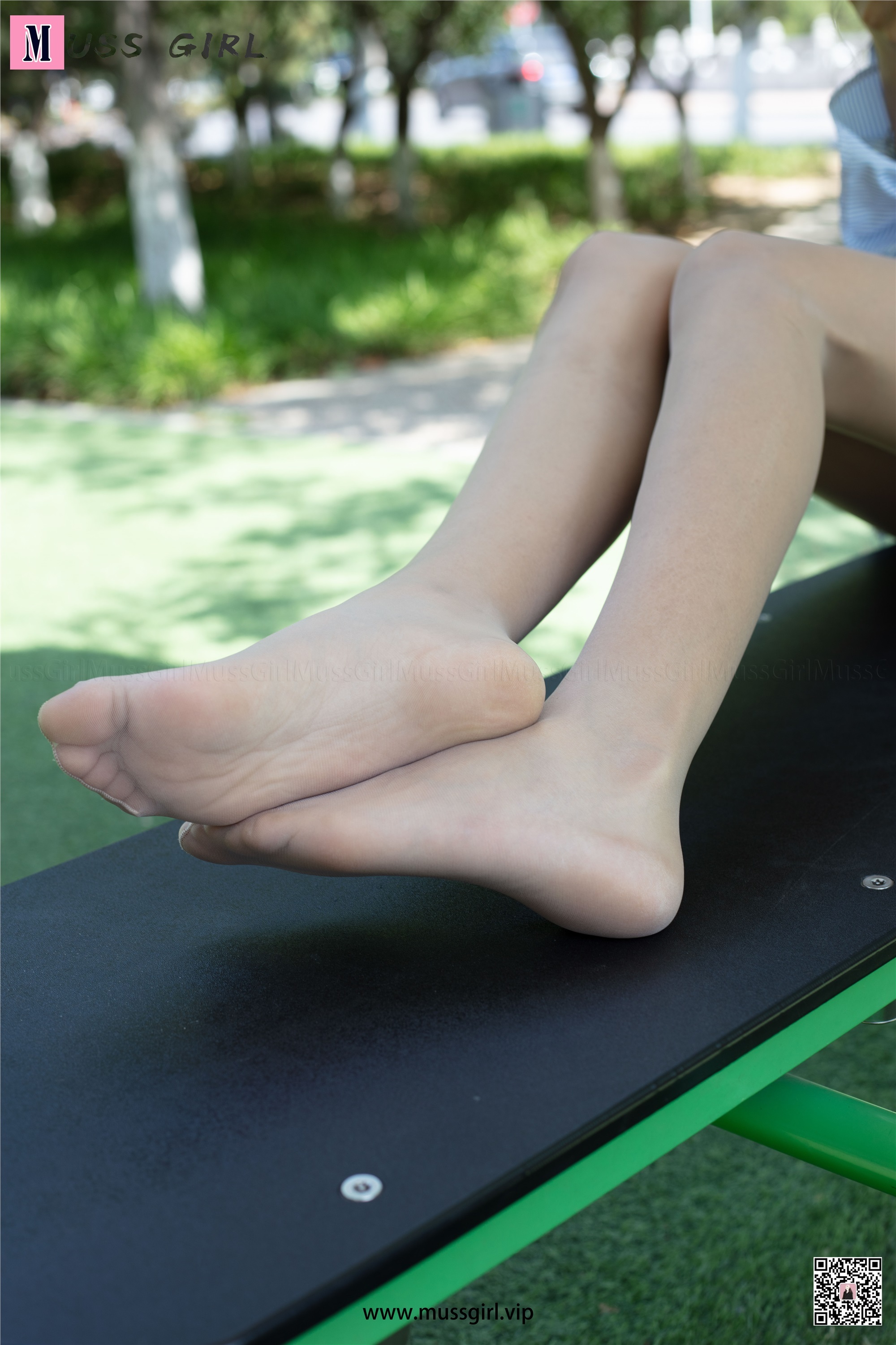 MussGirl慕丝女郎  NO.212 牛仔热裤肉丝美女2